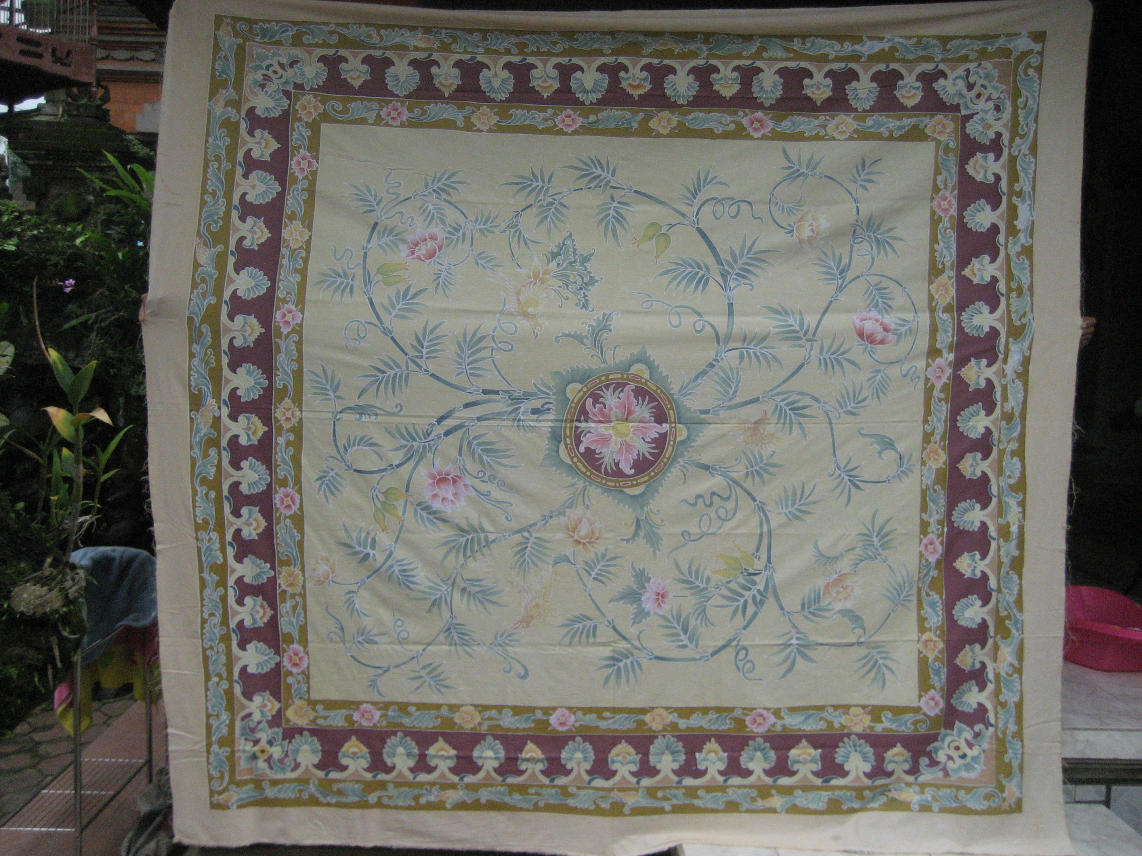 bed cover/sheet antique